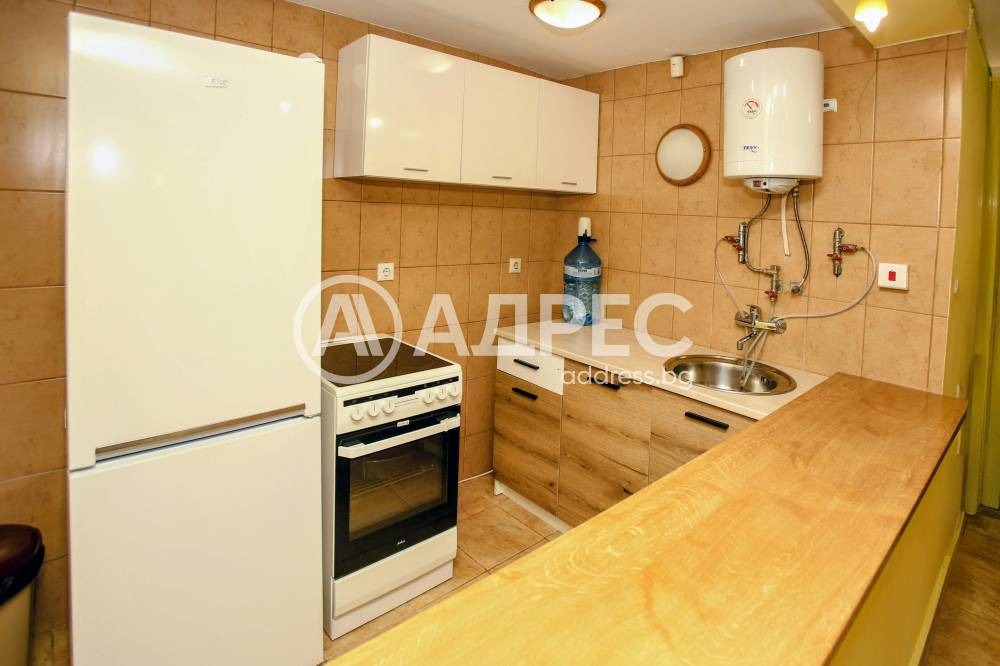 Продава КЪЩА, с. Бальовци, област София област, снимка 13 - Къщи - 55921993