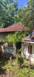 Продава КЪЩА, с. Джурово, област София област, снимка 5