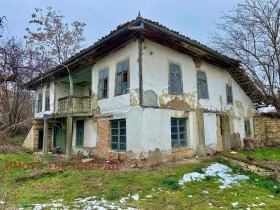 Casa Cuțina, regiunea Veliko Tarnovo 1