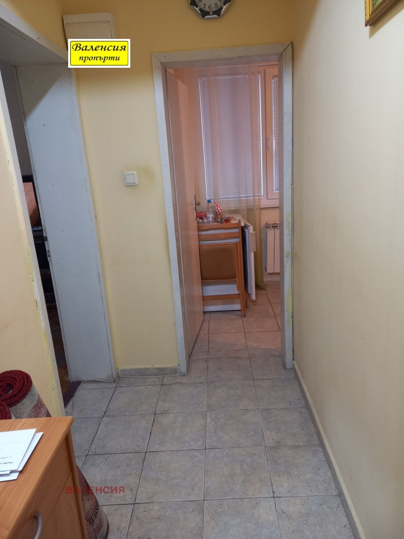 Till salu  Studio Vraca , Centar , 44 kvm | 15714992 - bild [4]