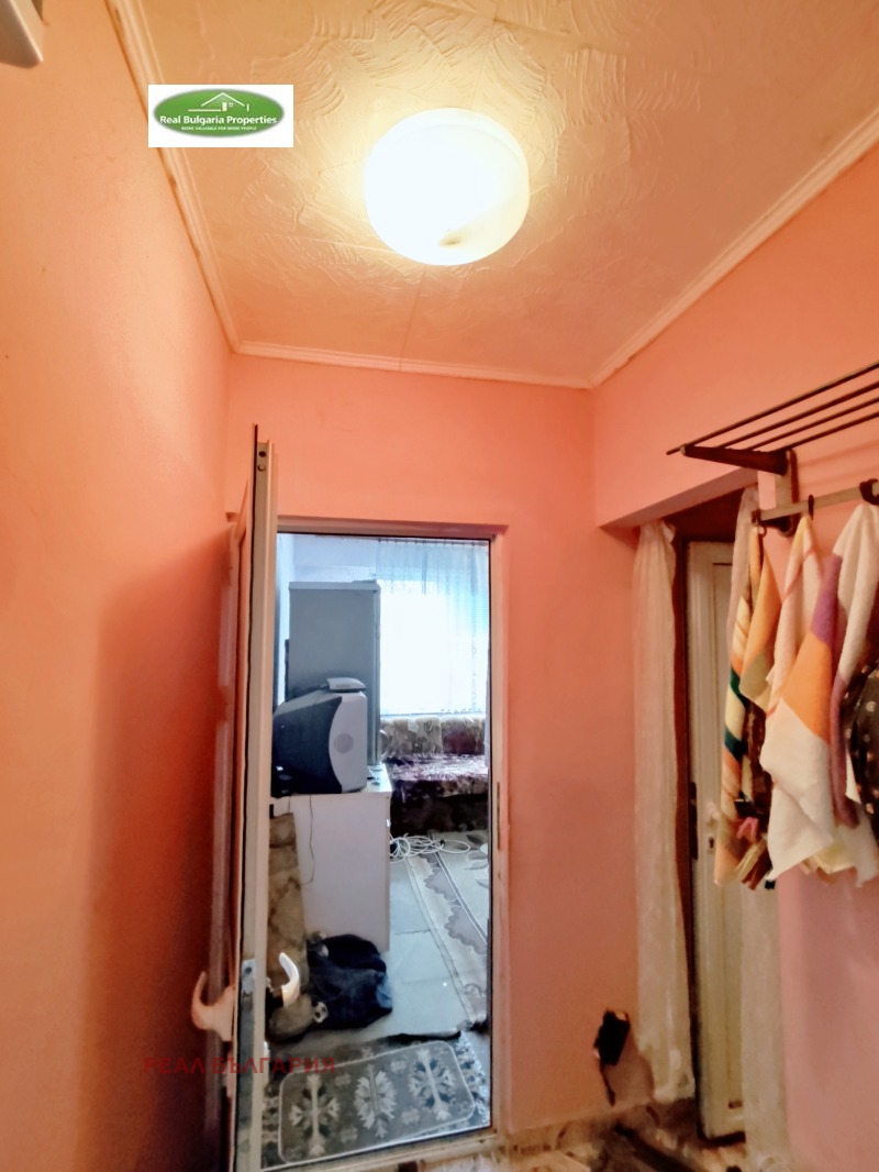 Myytävänä  1 makuuhuone Ruse , Tsvetnitsa , 40 neliömetriä | 44673345 - kuva [8]
