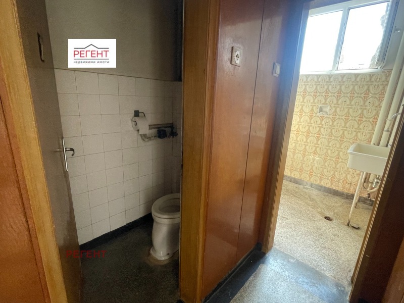 De vânzare  2 dormitoare Gabrovo , Țentâr , 116 mp | 68327308 - imagine [9]