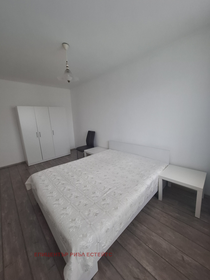 À vendre  2 chambres Pernik , Iztok , 84 m² | 10072981 - image [2]