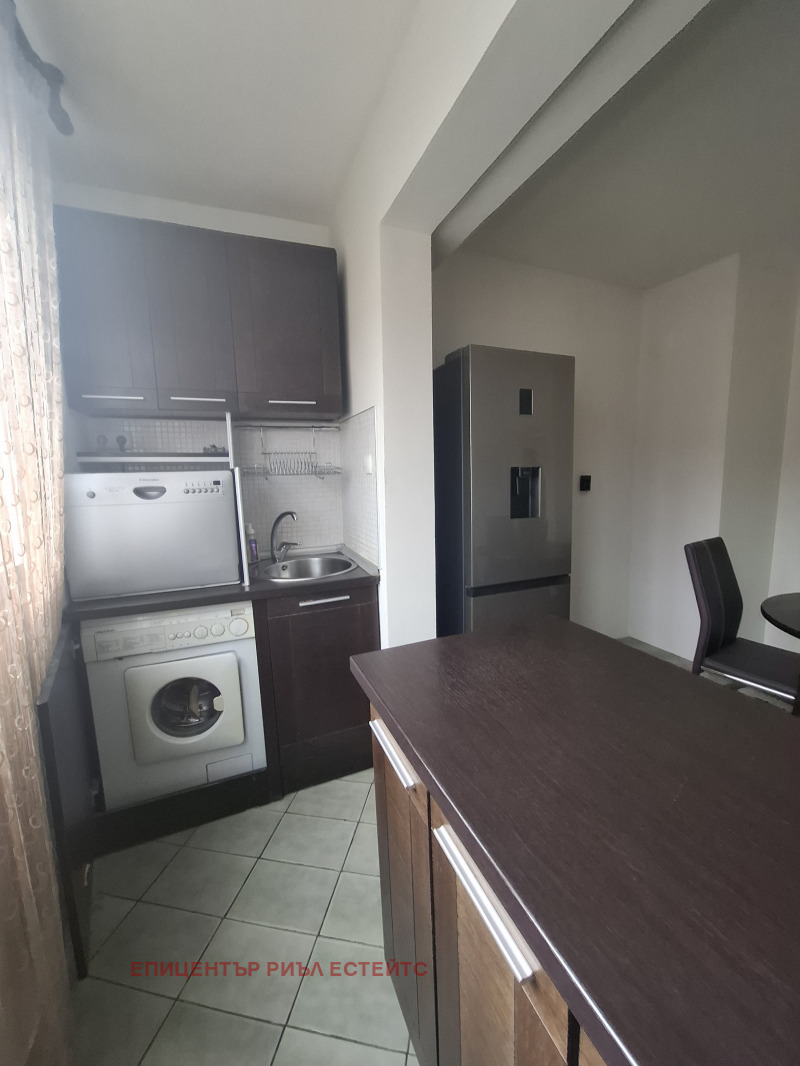 À vendre  2 chambres Pernik , Iztok , 84 m² | 10072981 - image [9]