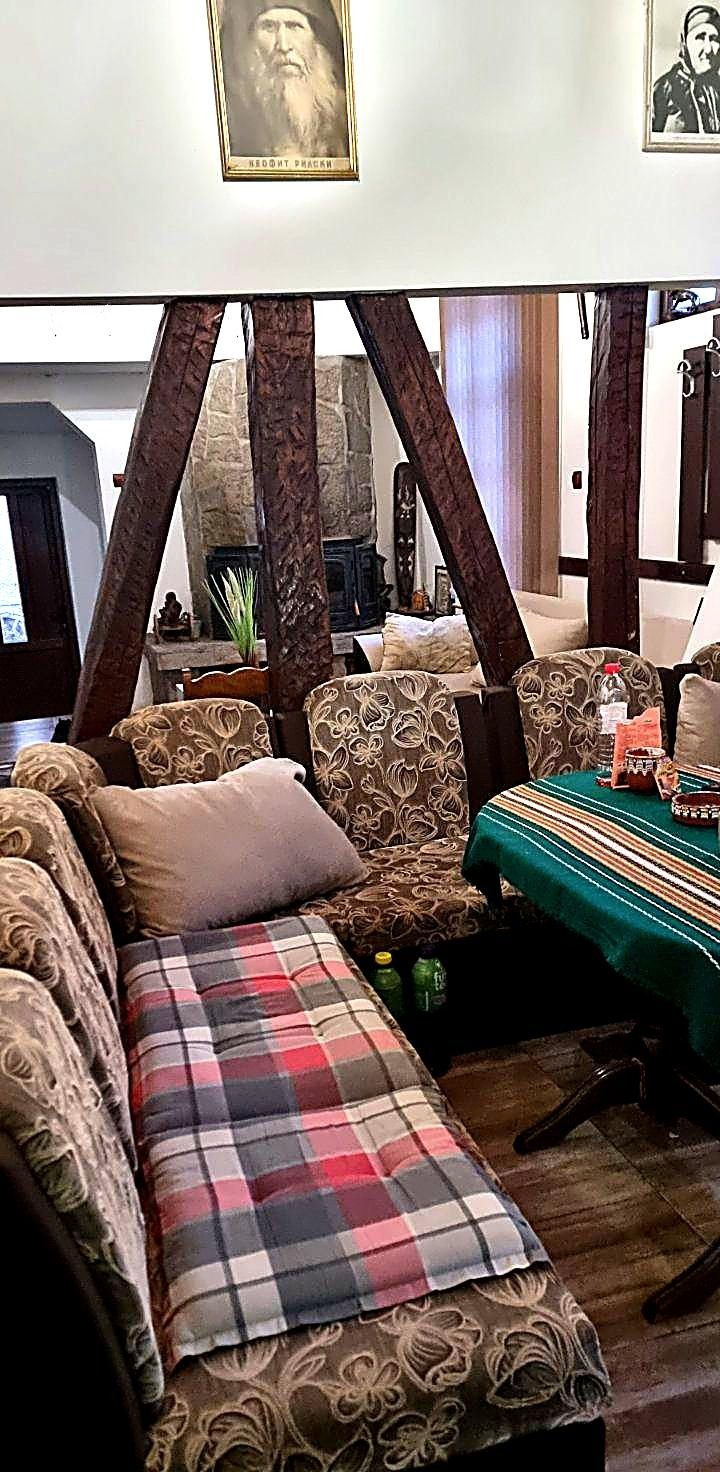 Продава КЪЩА, с. Лопян, област София област, снимка 2 - Къщи - 53007864