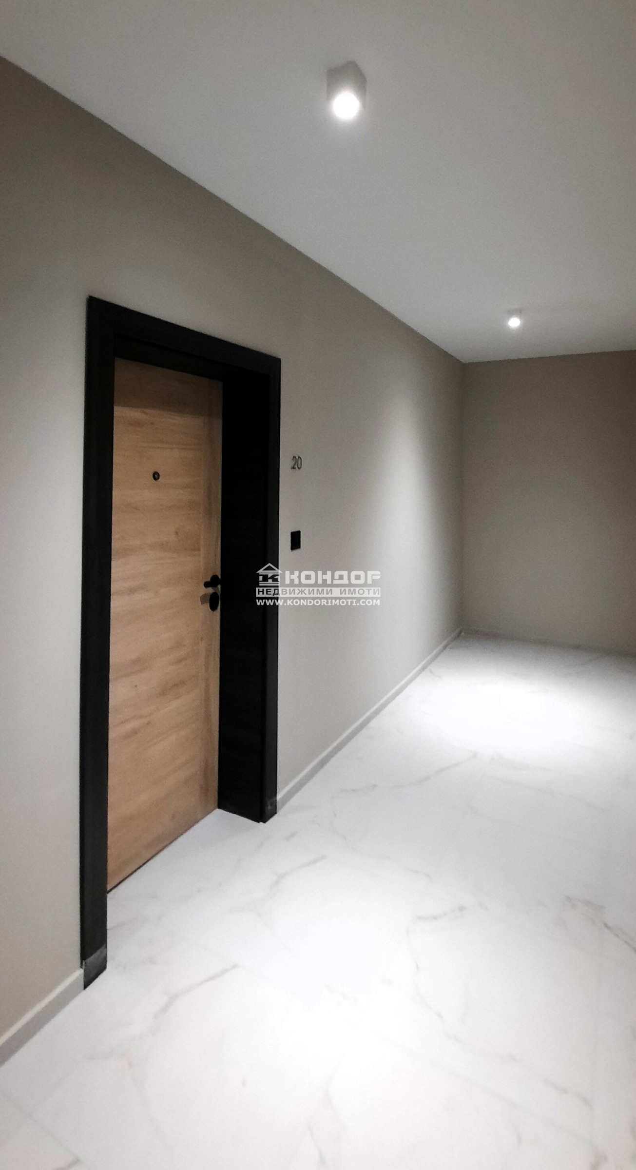 Продава 2-СТАЕН, гр. Пловдив, Кършияка, снимка 2 - Апартаменти - 49955813