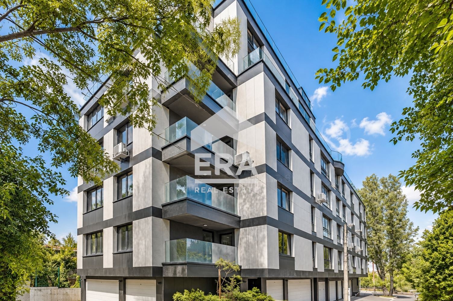 Продава 3-СТАЕН, гр. София, Редута