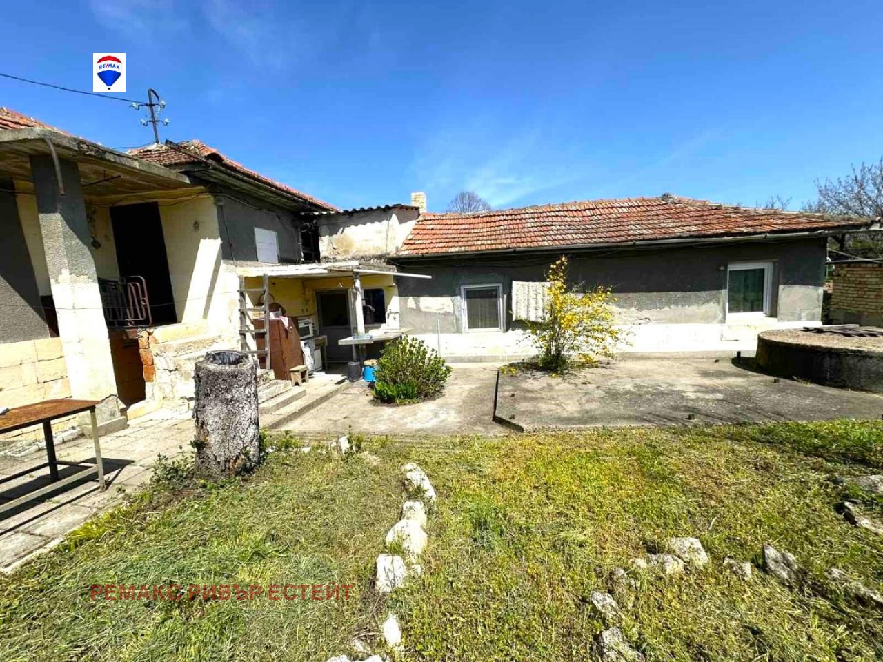 Продава КЪЩА, с. Иваново, област Русе, снимка 3 - Къщи - 54279359