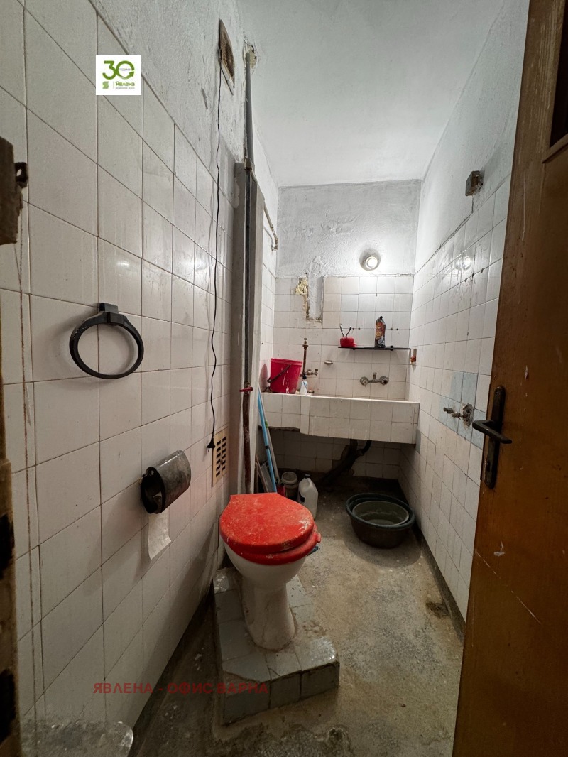 Продава  3-стаен град Варна , Център , 74 кв.м | 21795316 - изображение [9]