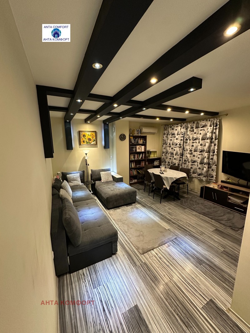 Продава 3-СТАЕН, гр. София, Павлово, снимка 2 - Апартаменти - 53174283