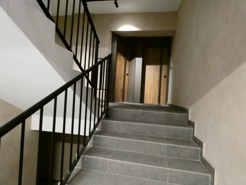 Продава МНОГОСТАЕН, гр. София, Борово, снимка 15 - Апартаменти - 52157200