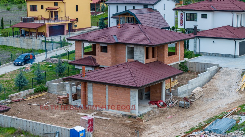 Продава КЪЩА, с. Марково, област Пловдив