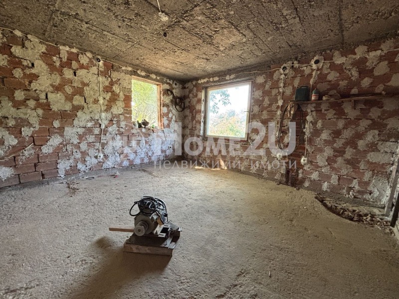 De vânzare  Casa regiunea Pernik , Loboș , 195 mp | 28092555 - imagine [9]
