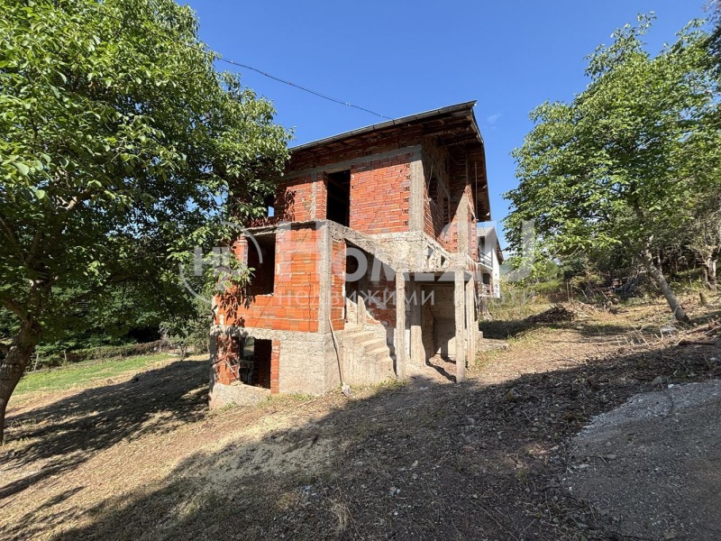 De vânzare  Casa regiunea Pernik , Loboș , 195 mp | 28092555 - imagine [4]