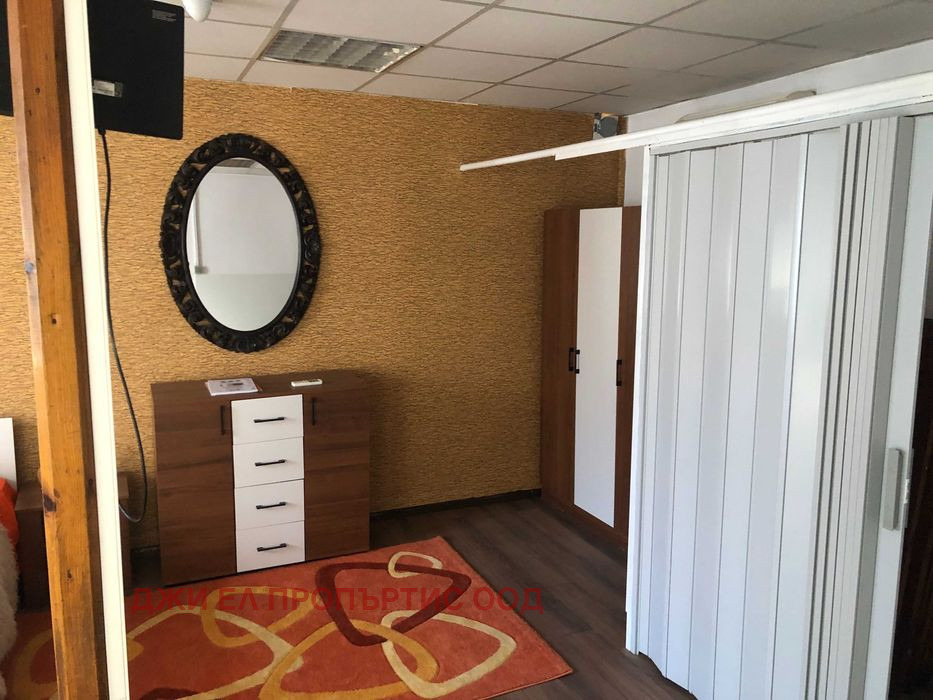 Продава КЪЩА, гр. София, Карпузица, снимка 2 - Къщи - 53762156