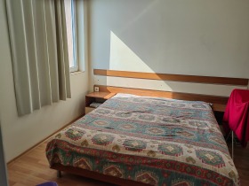 1 chambre k.k. Slantchev bryag, région Bourgas 4