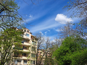 3 camere da letto Meditsinska akademiia, Sofia 1