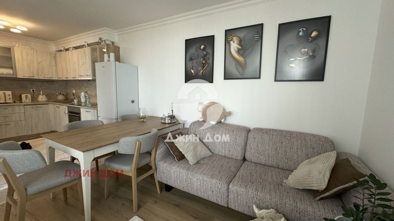 In vendita  1 camera da letto regione Burgas , Sveti Vlas , 70 mq | 68962200