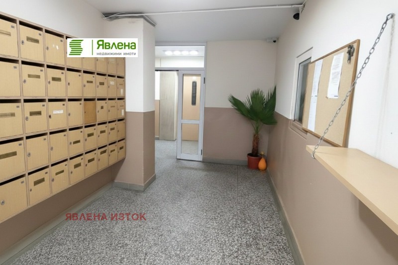 Продава 3-СТАЕН, гр. София, Мусагеница, снимка 3 - Апартаменти - 52442956