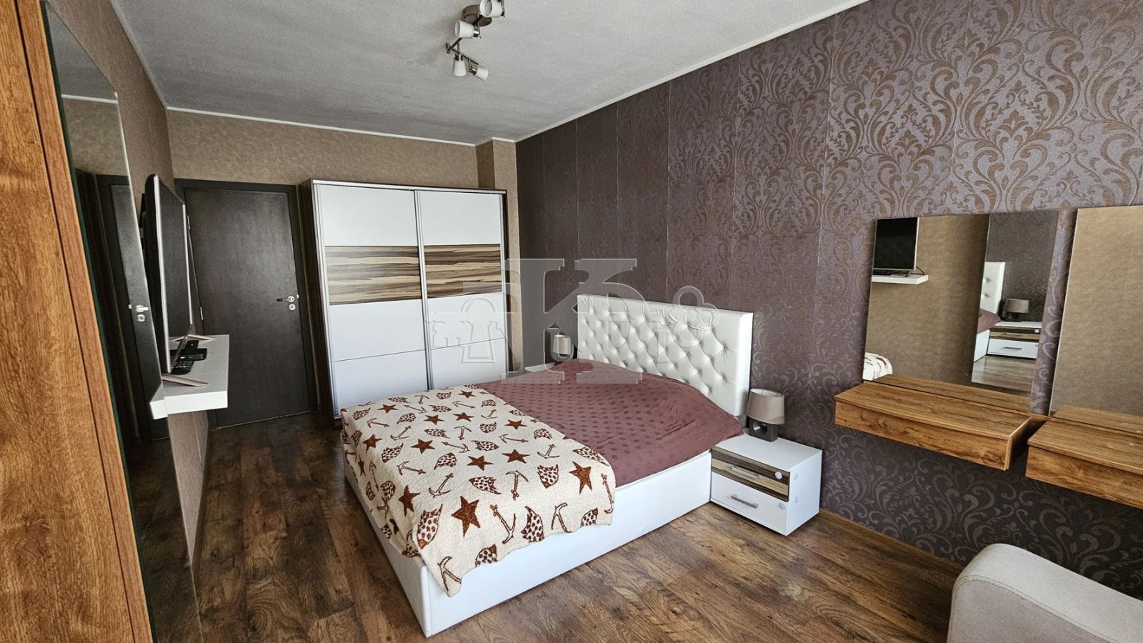 Продава 2-СТАЕН, гр. Варна, Колхозен пазар, снимка 2 - Апартаменти - 55907731