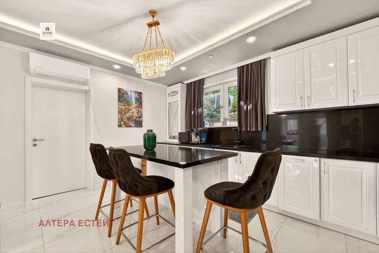 Продава 3-СТАЕН, гр. Варна, м-т Зеленика, снимка 9 - Апартаменти - 54000393