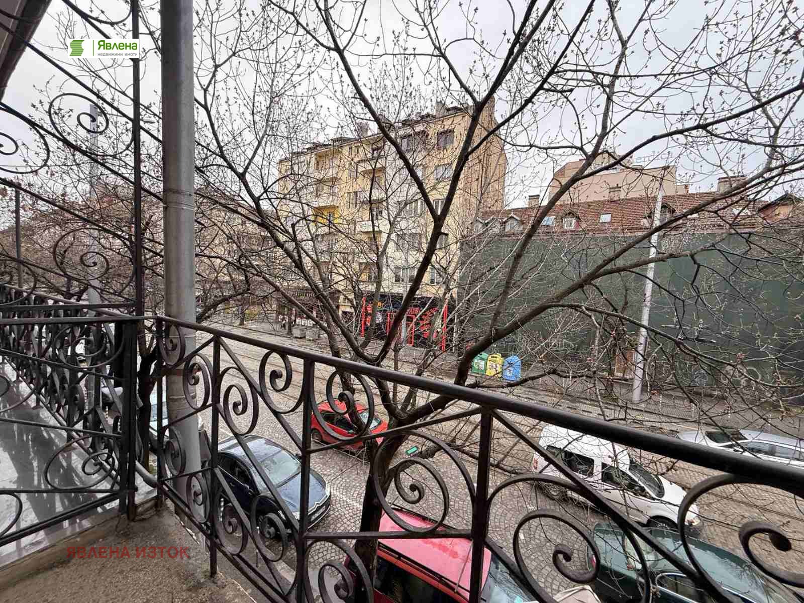 Продава МНОГОСТАЕН, гр. София, Оборище, снимка 2 - Апартаменти - 54432169