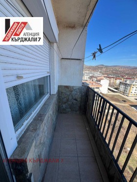 Mais de 3 quartos Vazrojdenci, Kardjali 14
