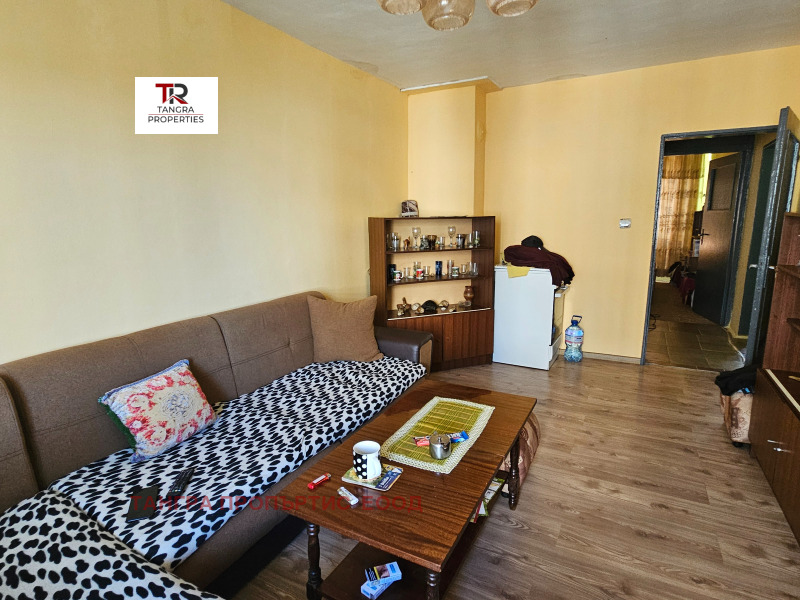 Продава  2-стаен област Перник , гр. Радомир , 65 кв.м | 57202696 - изображение [4]