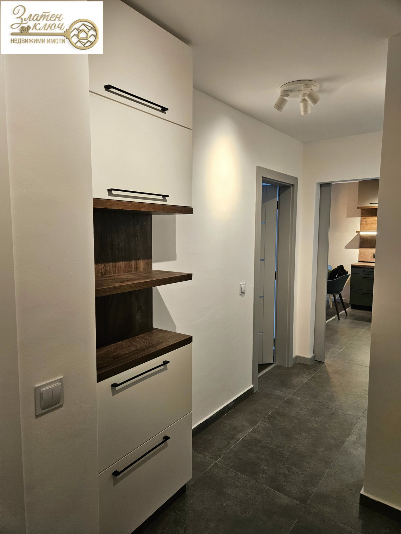 Продава  2-стаен град Пловдив , Христо Смирненски , 83 кв.м | 67396642 - изображение [12]