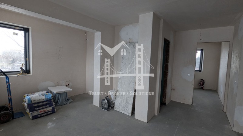 Продава 2-СТАЕН, гр. София, Полигона, снимка 2 - Апартаменти - 53037483