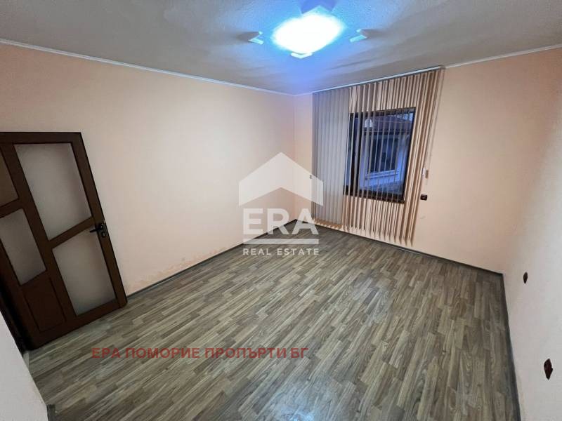 Продава 2-СТАЕН, гр. Поморие, област Бургас