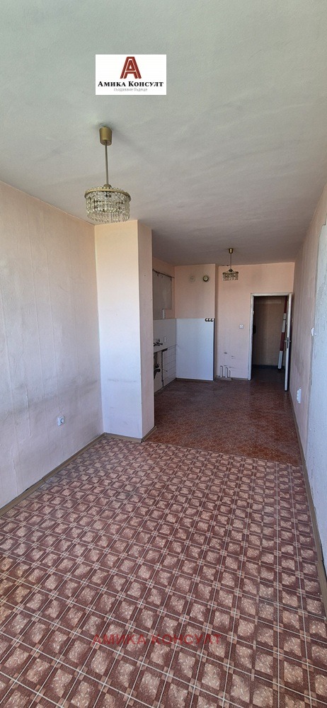 Продава 4-СТАЕН, гр. София, Павлово, снимка 2 - Апартаменти - 55276383