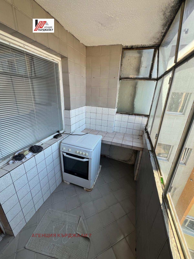 Na prodej  3+ ložnice Kardžali , Vazroždenci , 105 m2 | 41117037 - obraz [8]
