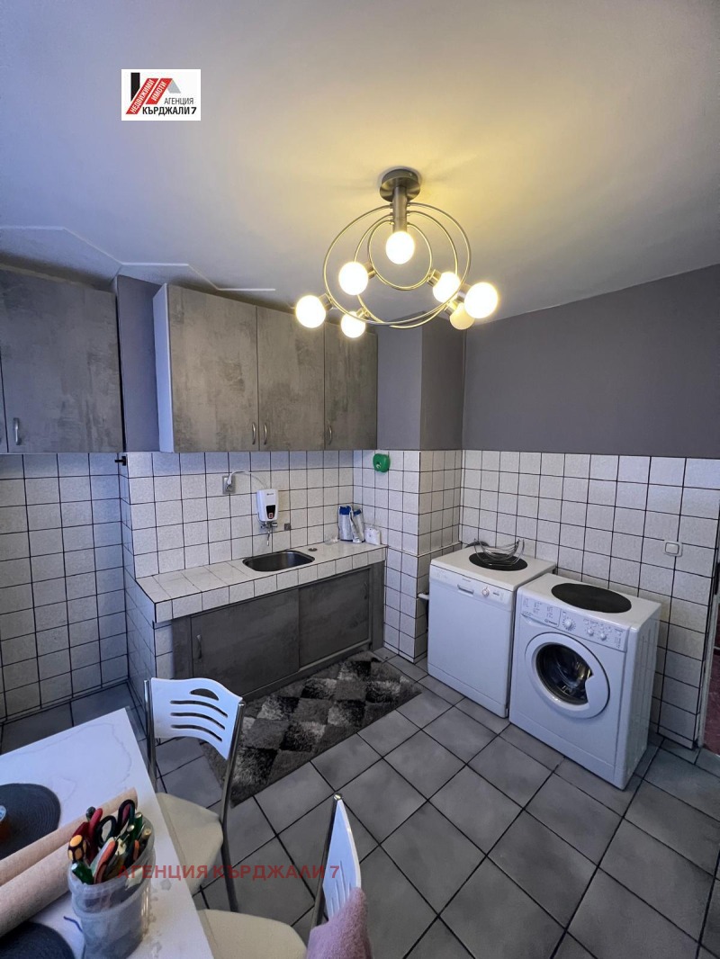Na prodej  3+ ložnice Kardžali , Vazroždenci , 105 m2 | 41117037 - obraz [6]