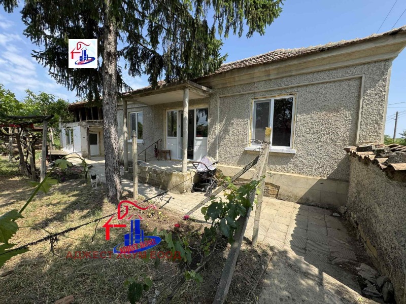 На продаж  Будинок область Шумен , Златар , 102 кв.м | 53405151