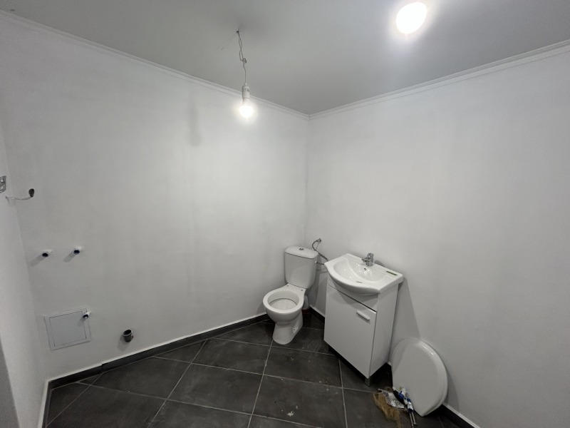 Продава КЪЩА, с. Манастир, област Варна, снимка 12 - Къщи - 52799912