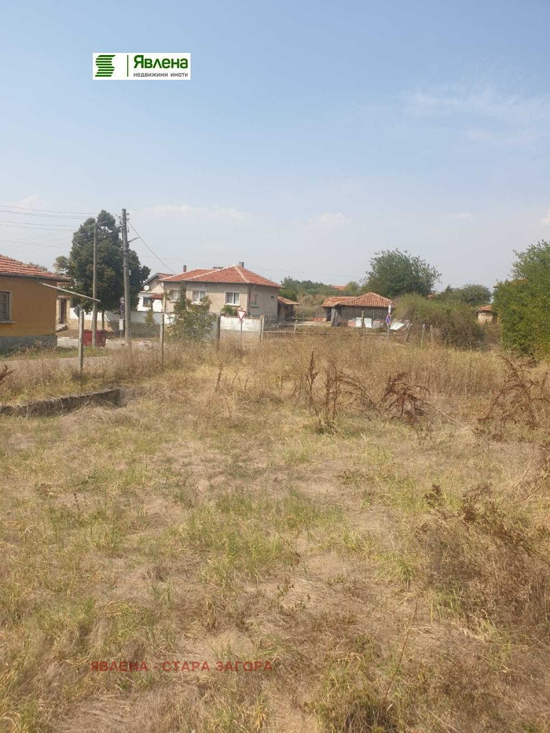 Продава  Парцел област Стара Загора , с. Тракия , 1062 кв.м | 38158203 - изображение [9]