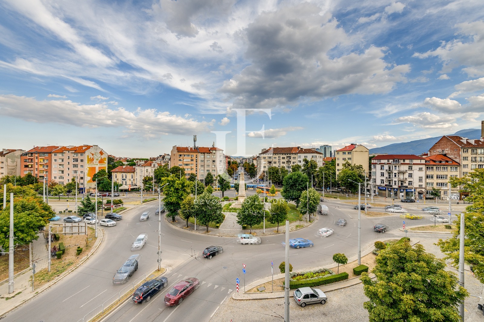 Продава МНОГОСТАЕН, гр. София, Център, снимка 5 - Апартаменти - 55862581