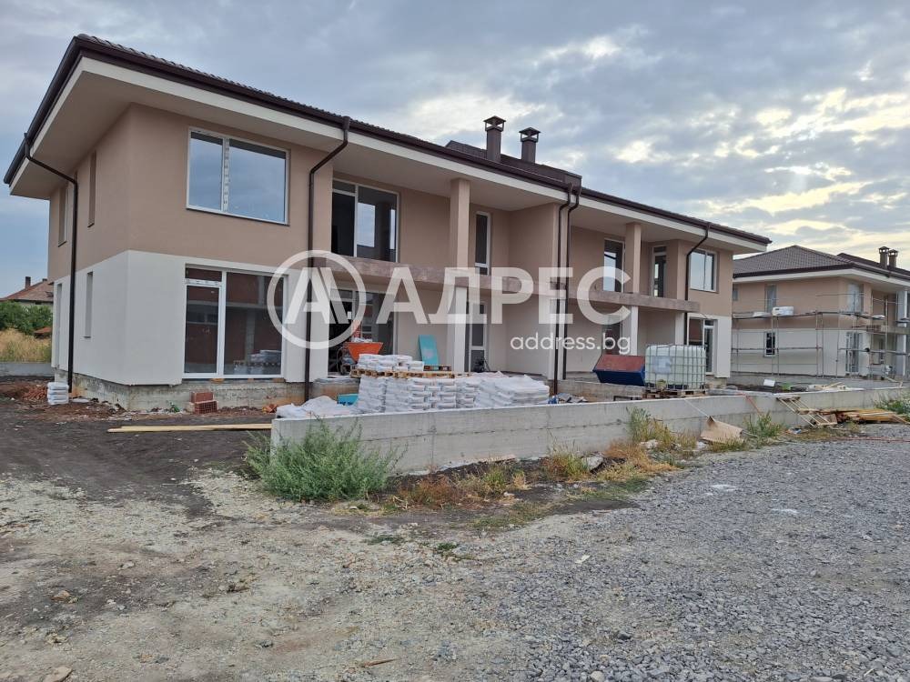 Продава КЪЩА, гр. София, с. Мрамор, снимка 4 - Къщи - 55920423
