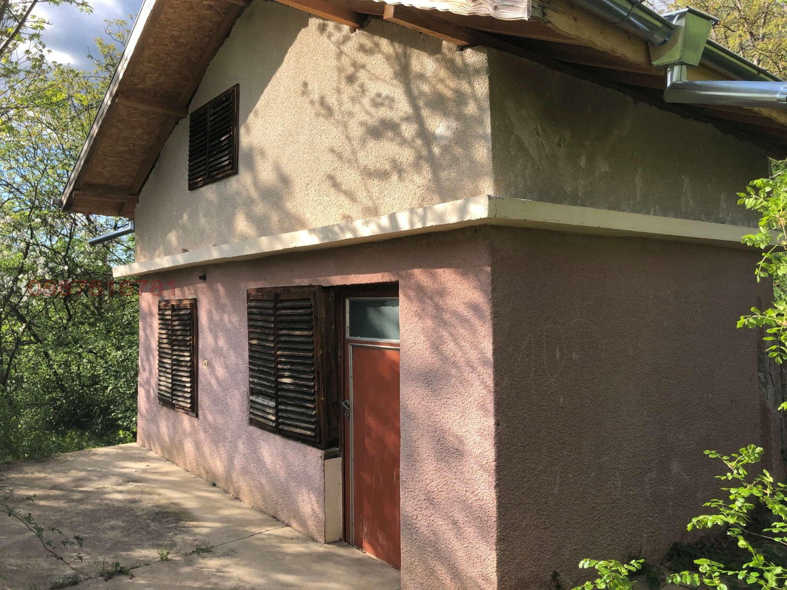 Продава ВИЛА, гр. Берковица, област Монтана, снимка 2 - Вили - 54117270