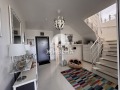 Продава КЪЩА, град Варна, м-т Боровец - юг • 460000 € / 899681.80 лв. • 72106562 5