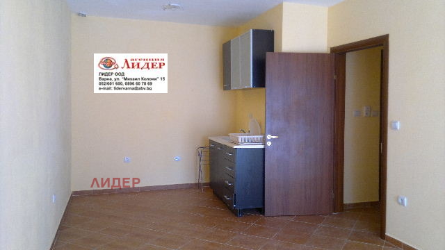 Продава 2-СТАЕН, гр. Варна, Изгрев, снимка 1 - Aпартаменти - 48571689