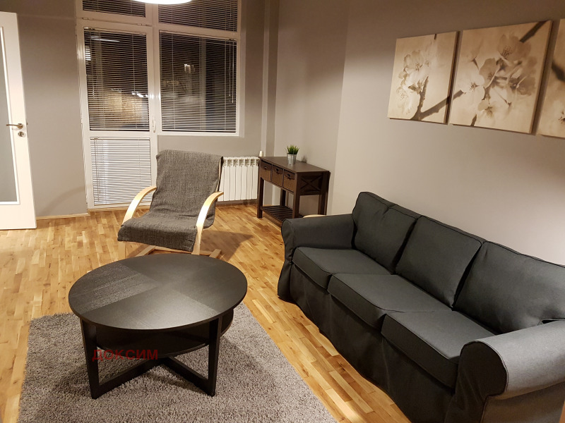 Продава 3-СТАЕН, гр. София, Център, снимка 14 - Апартаменти - 52500666