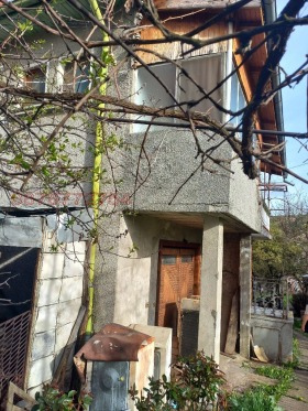 Продажба на имоти в гр. Брезник, област Перник - изображение 3 