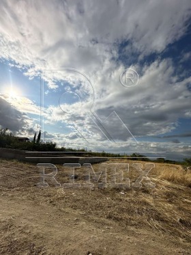 Plot Branipole, region Plovdiv 1