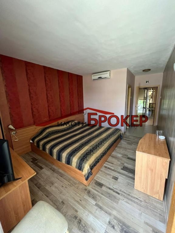 Продава  Хотел град Сливен , Център , 796 кв.м | 55134538 - изображение [9]