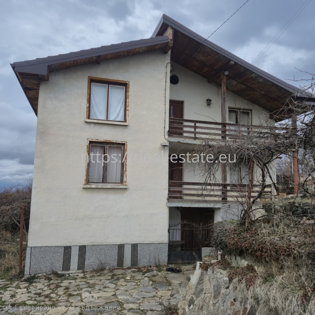 Продава КЪЩА, с. Горно Хърсово, област Благоевград