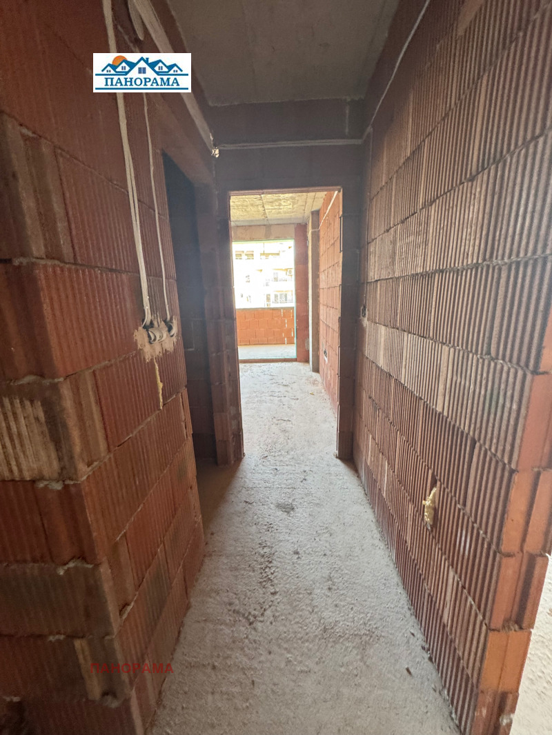 Til salgs  1 soverom Plovdiv , Ostromila , 79 kvm | 38209963 - bilde [3]