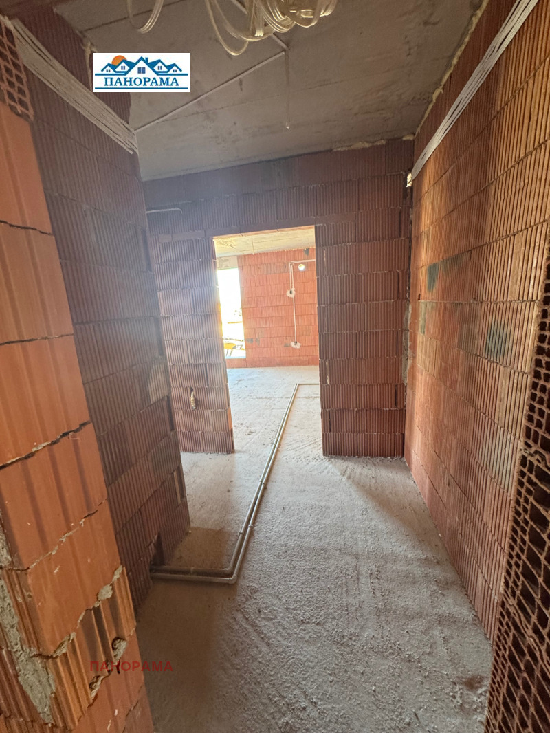Til salgs  1 soverom Plovdiv , Ostromila , 79 kvm | 38209963 - bilde [6]