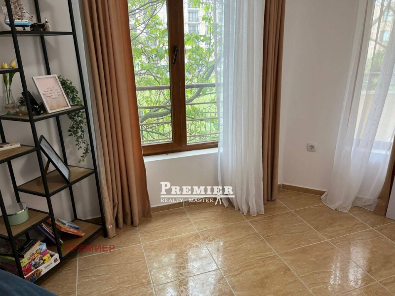 Till salu  2 sovrum region Burgas , Sveti Vlas , 94 kvm | 38219093